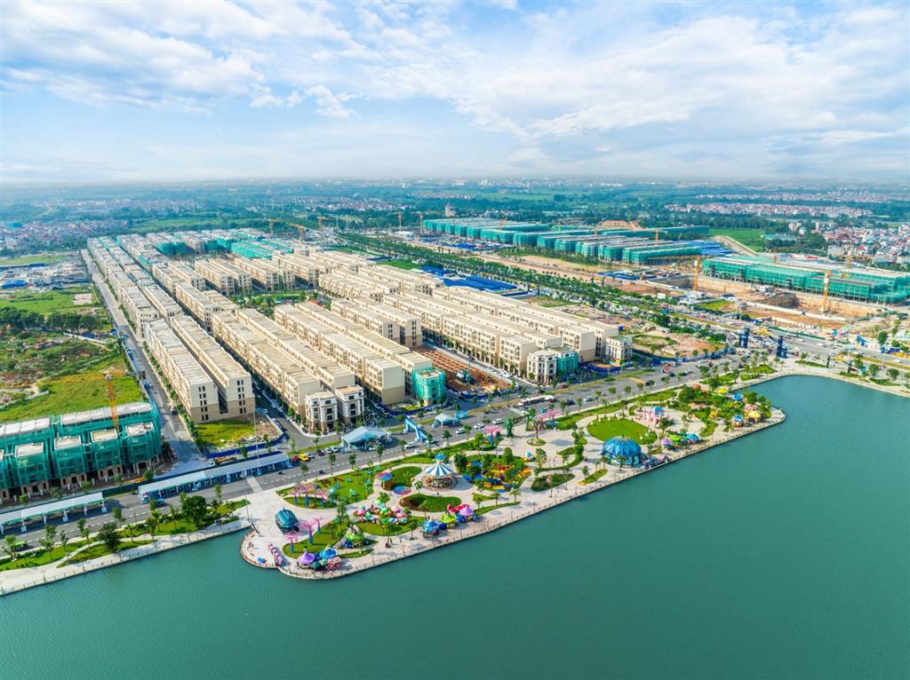 Cần bán tn2 90m hướng đb vẫn đang vay teck 5/2026