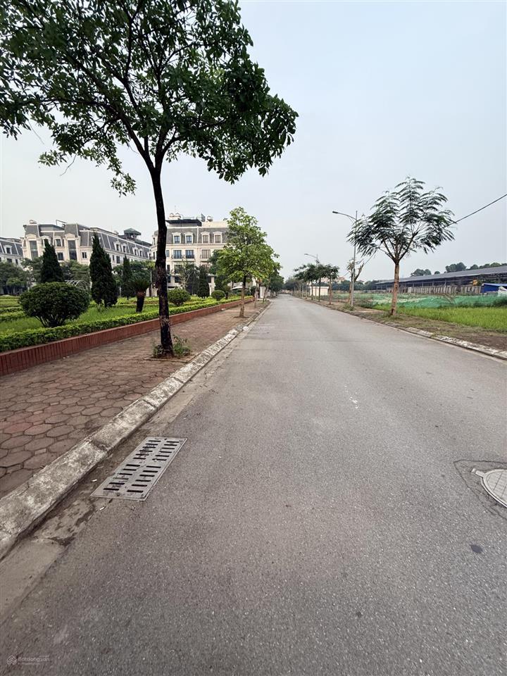 Cần bán nhanh căn lk 80m hướng nam giá 9 tỷ
