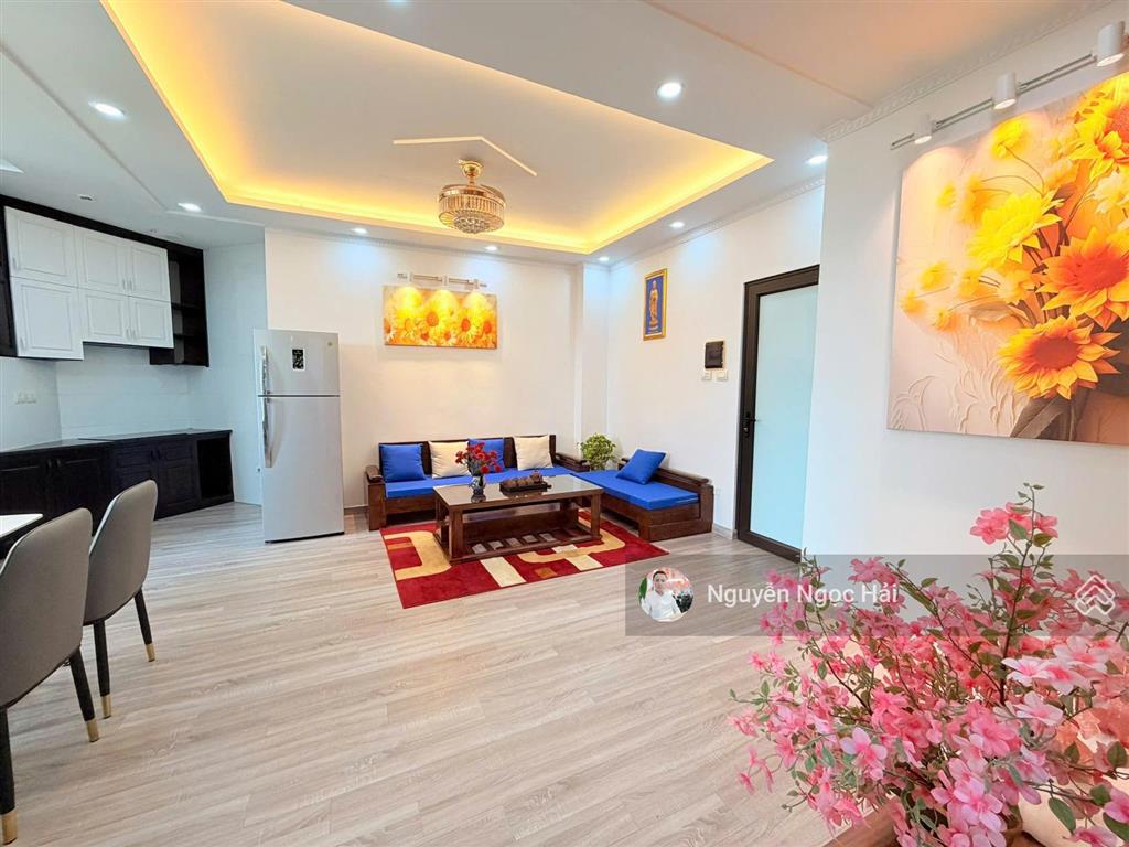 Chính chủ bán căn 86 m2, 2pn + 2wc full nội thất giá 8.2 tỷ tại cc hapulico