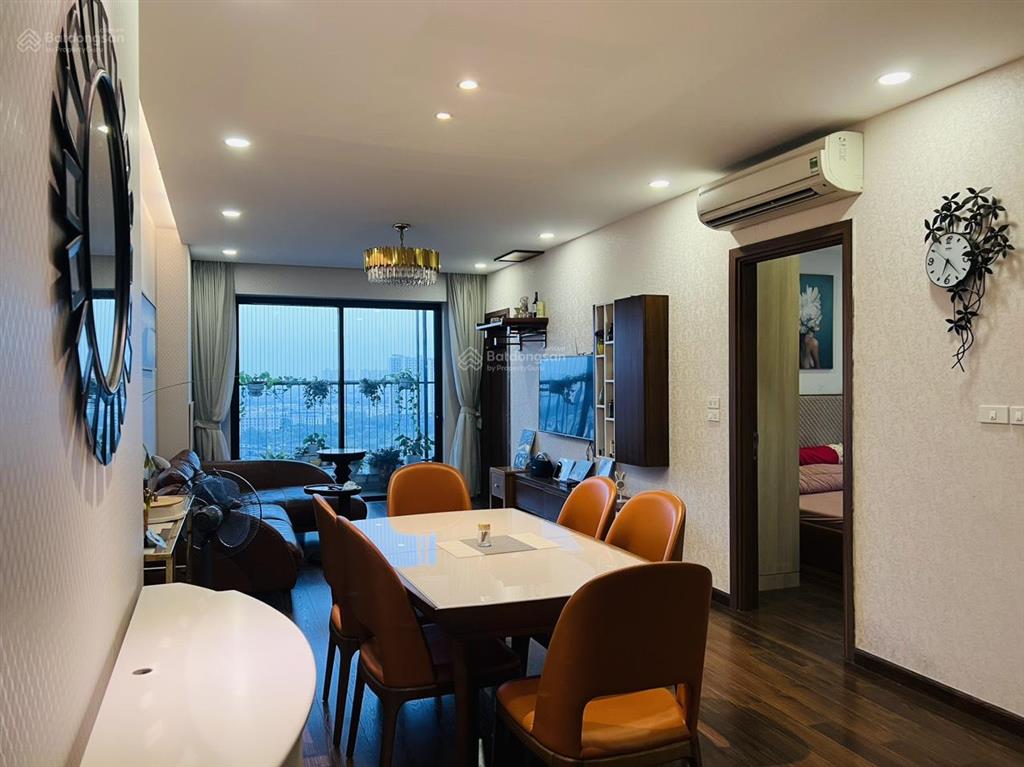 Giá chuẩn!! chính chủ bán căn 71 m2 giá 6.3 tỷ(trọn gói về ở) 2pn + 2wc tại cc five star kim giang