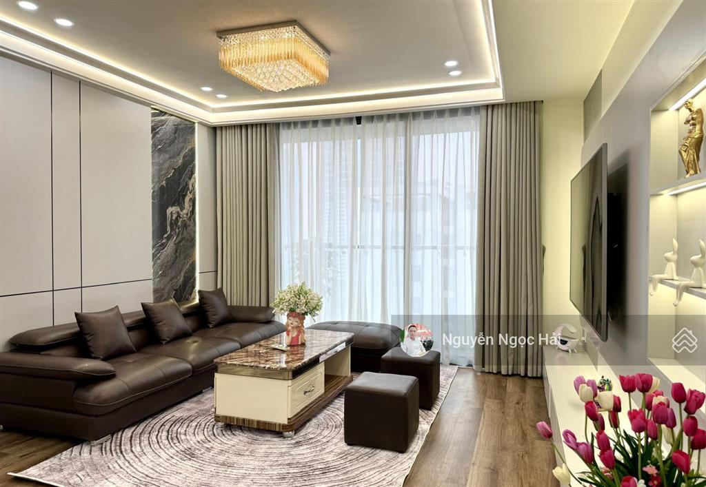 Giá chuẩn! chính chủ bán căn 117m2 giá 9.6 tỷ 3n 2wc full nội thất mới cao cấp tại cc 18t1 thnc