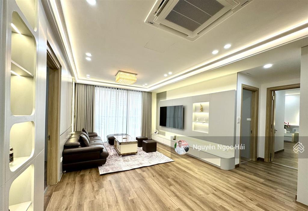 Giá chuẩn+nhà đẹp! chính chủ bán căn 147 m2 giá 15.2tỷ 3pn + 2wc full nội thất tại cc golden palace