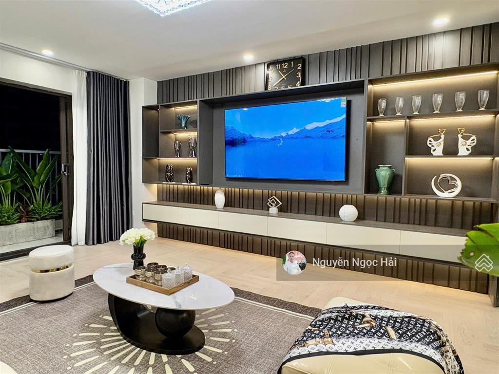 Giá chuẩn+ nhà đẹp+ slot ô tô!! chính chủ bán siêu phẩm 130m2 giá 14.2tỷ 3pn +2wc golden palm