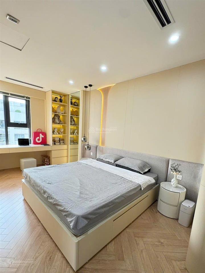 Giá chuẩn!! chính chủ bán căn 73m giá 7,4 tỷ 2pn 2wc view bể bơi tại cc imperia garden
