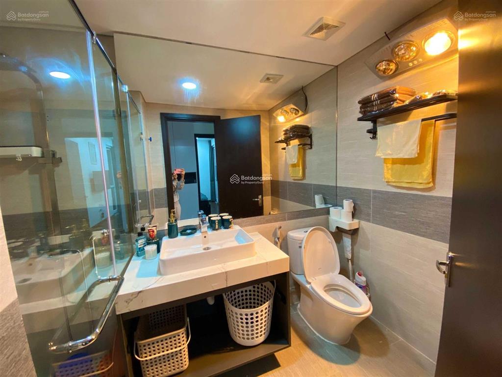 Giá chuẩn!! chính chủ bán căn 75m² giá 7,1 tỷ 2pn + 2wc full nội thất tại cc 90 nguyễn tuân