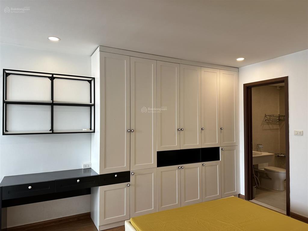Giá chuẩn!! chính chủ bán căn 63m2 giá 7,2 tỷ 2pn + 2w full nội thất tại cc hà nội center point