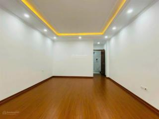 Cho thuê nhà riêng tại nguyễn chí thanh, giá siêu hời 25 triệu, 55 m2, 4pn