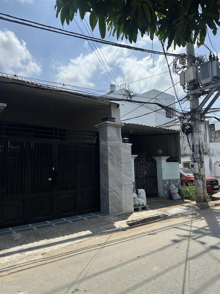 Bán nhà lô góc 2 mt đường bờ huệ, xã an phú tây, bình chánh