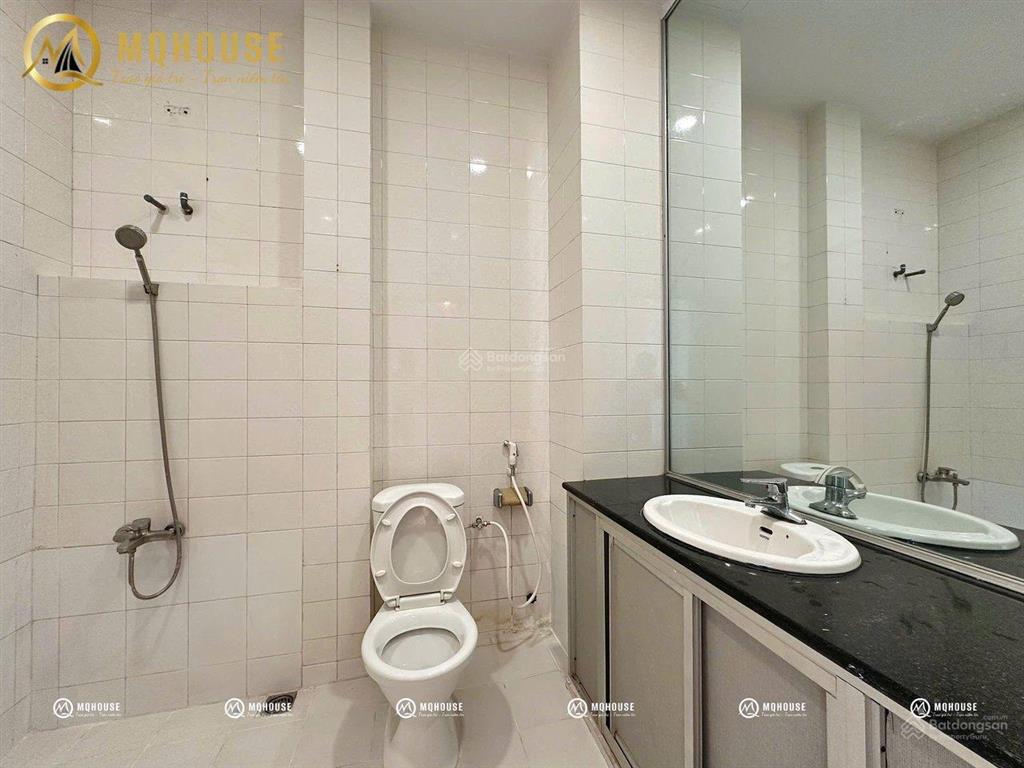 Cho thuê studio giá tốthoàng hoa thámsẵn nội thấtcửa sổ trờingay khu k300