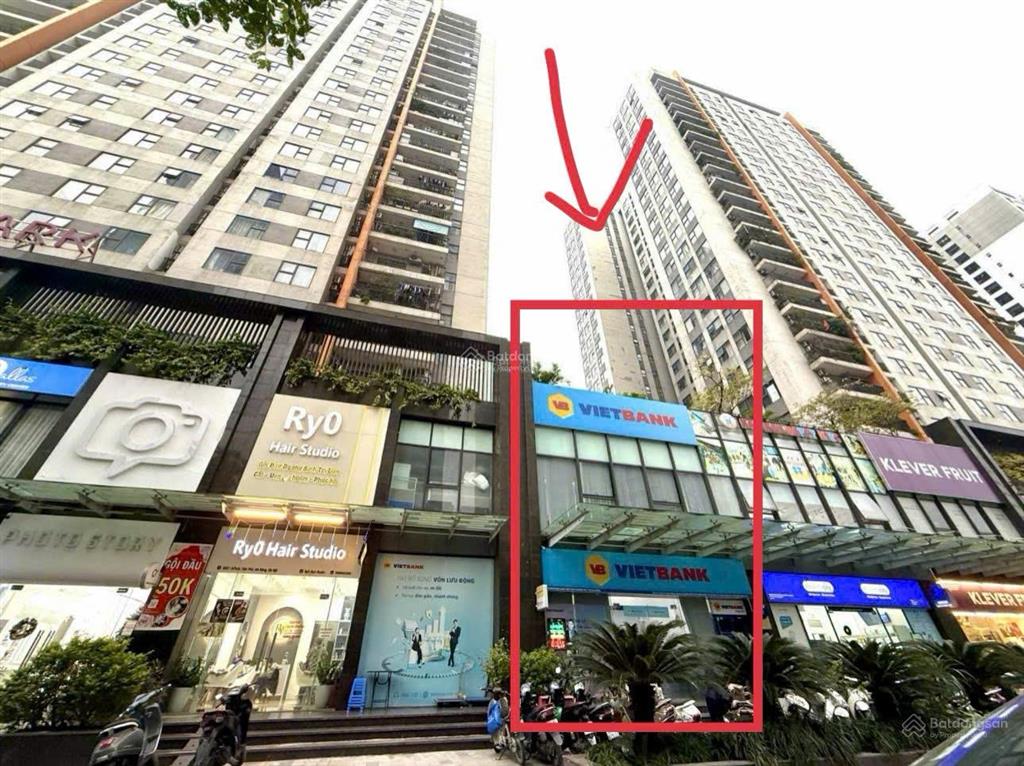 Chính chủ cần bán shophouse lê trọng tấn, mt 6m, đơn giá 130tr/m2, sổ đỏ lâu dài, đang cho thuê