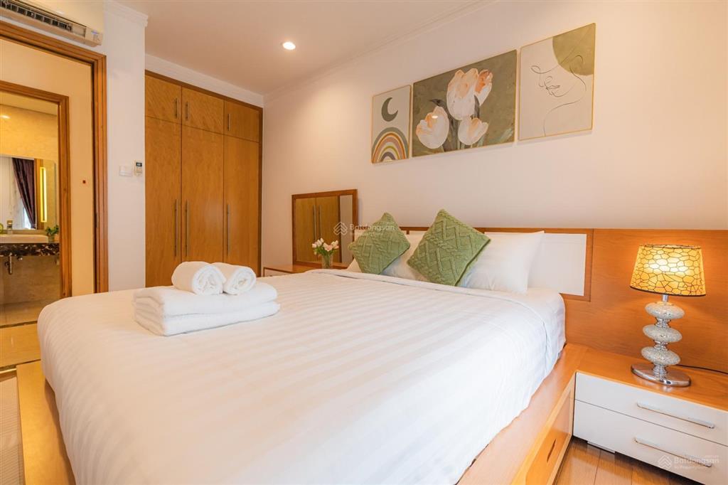 Cực hiếm chỉ còn 1 căn lotus apartment, bình dương, 71m2, 2pn/2wc, full nội thất, sổ hồng riêng.