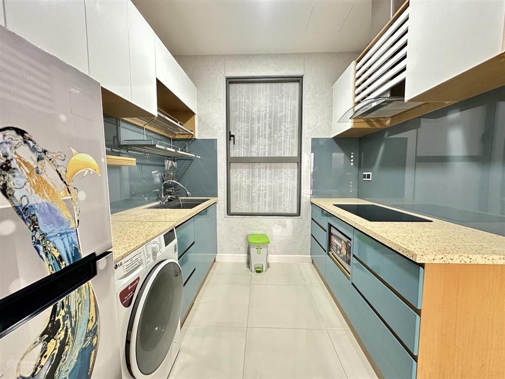 Chủ gấp cho thuê căn 3pn giảm chỉ còn 20tr  full nt tại the sun avenue