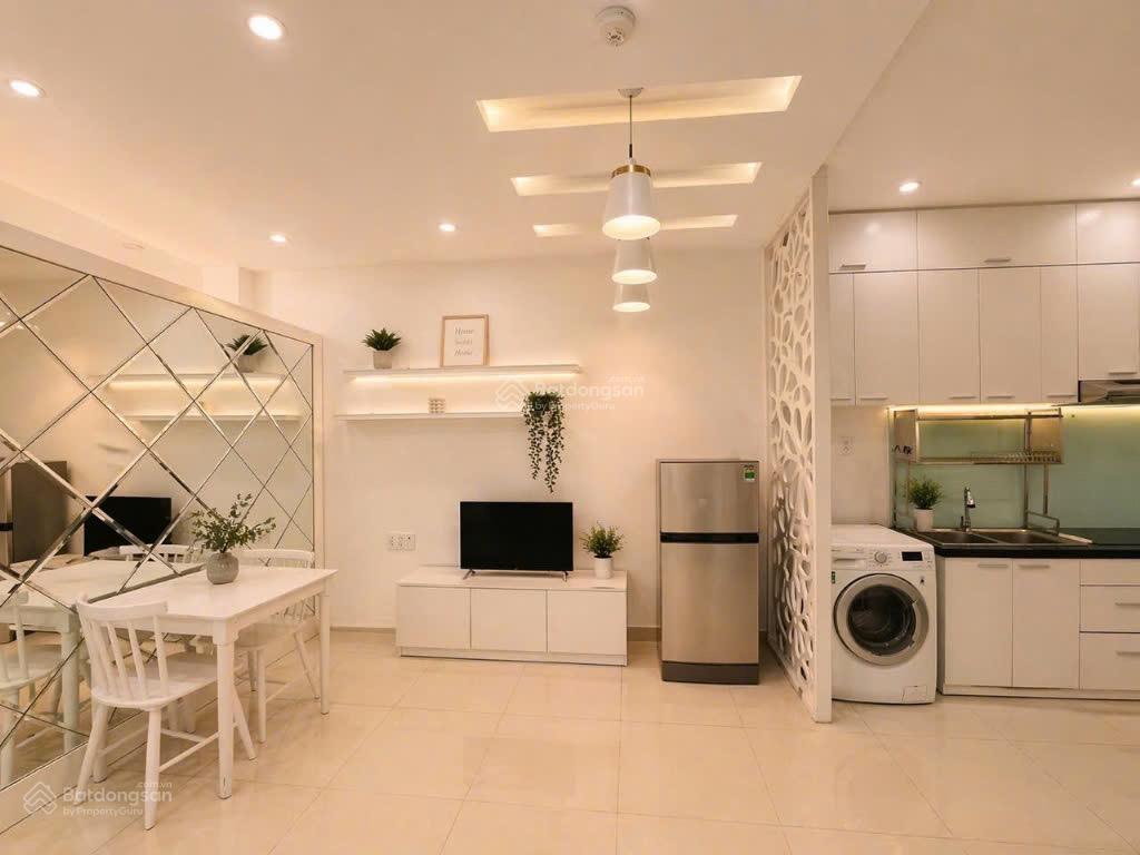 Căn hiếm ot 40m2  3.850 tỷ all in  the sun avenue  có sổ