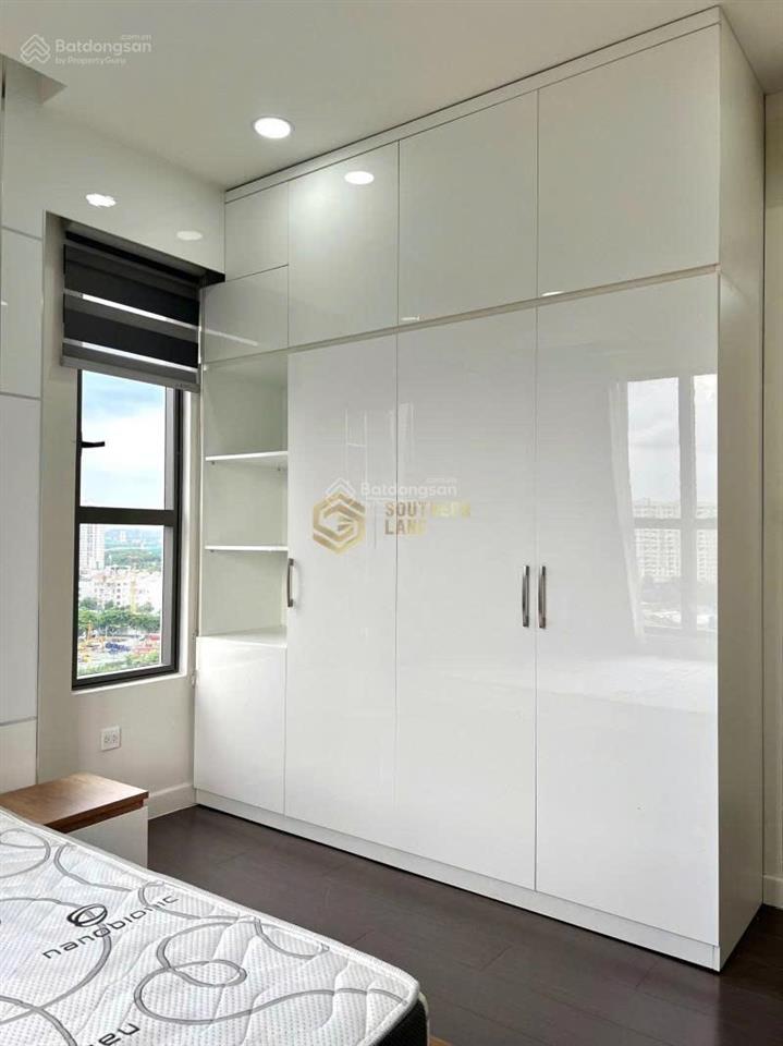 Bán nhanh  3pn full nt chỉ 8,3 tỷ bao hết  the sun avenue  sẵn sổ  giao dịch nhanh chóng.