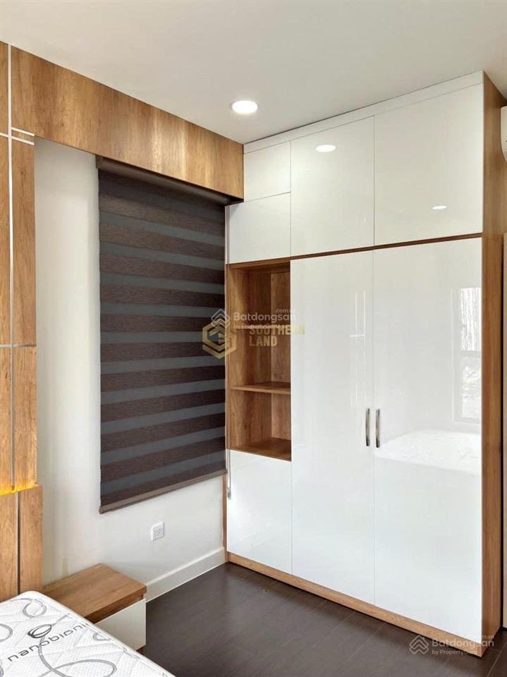 Bán nhanh  3pn full nt chỉ 8,3 tỷ bao hết  the sun avenue  sẵn sổ  giao dịch nhanh chóng.