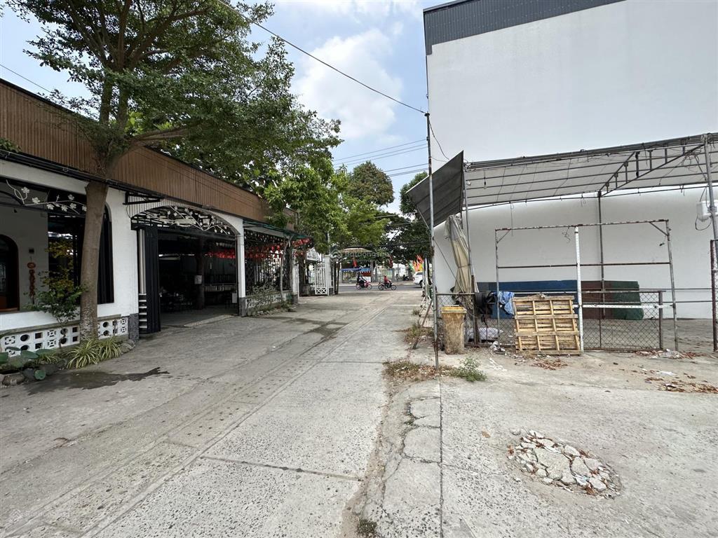 Bidv thanh lý quán café white house mặt tiền tôn đức thắng, phú tân, an giang, 2.000,2m²