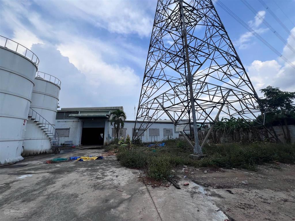 Ngân hàng bidv thanh lý tài sản nhà kho mặt tiền ql1a, nhựt tảo, tây ninh (thủ thừa, long an cũ)