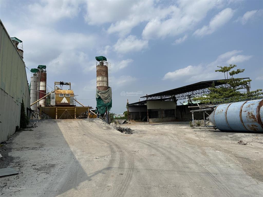 Bidv thanh lý đất mặt tiền trần hưng đạo, trung tâm long xuyên, an giang, dt 7.034,9m2