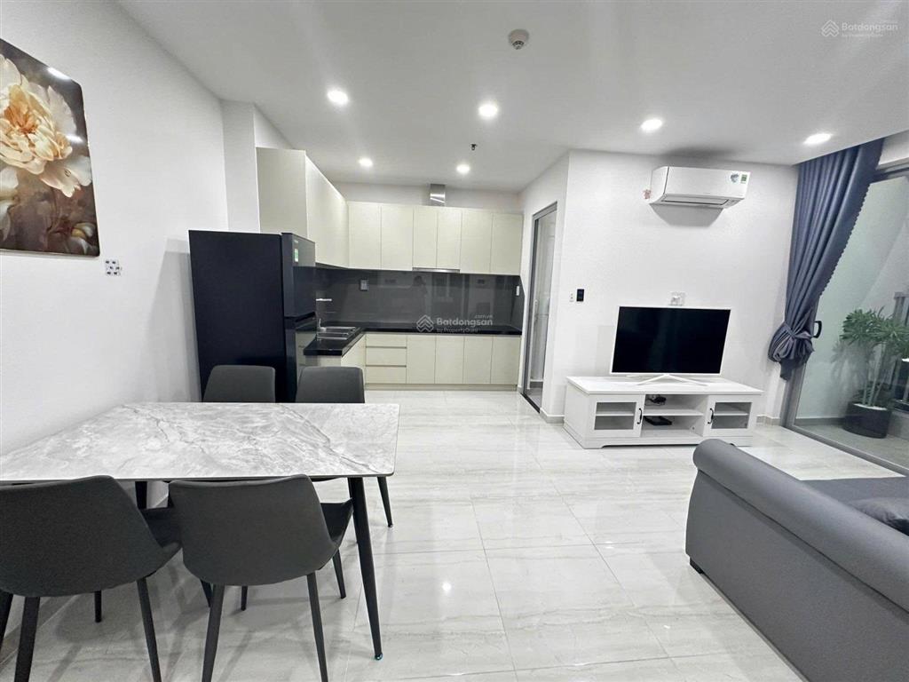 Bán nhanh chung cư topaz home phan văn hớn q.12,giá1tỷ670tr dt65m2  2pn2wc  full nội thấtshrcc!!