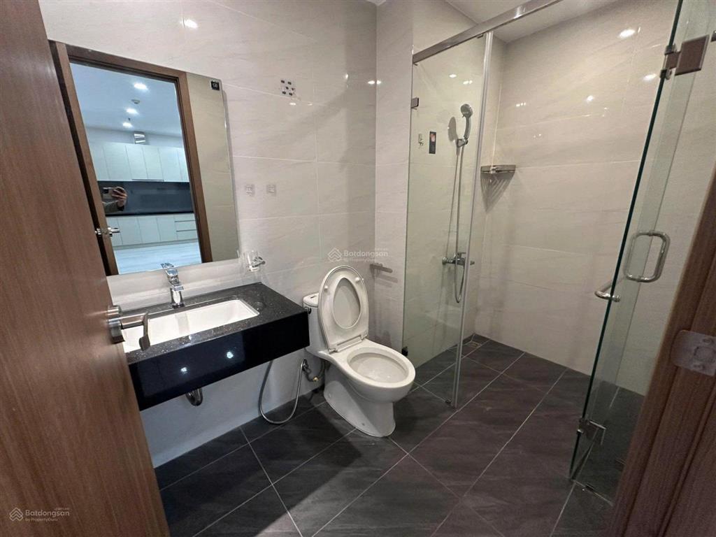 Bán nhanh chung cư topaz home phan văn hớn q.12,giá1tỷ670tr dt65m2  2pn2wc  full nội thấtshrcc!!