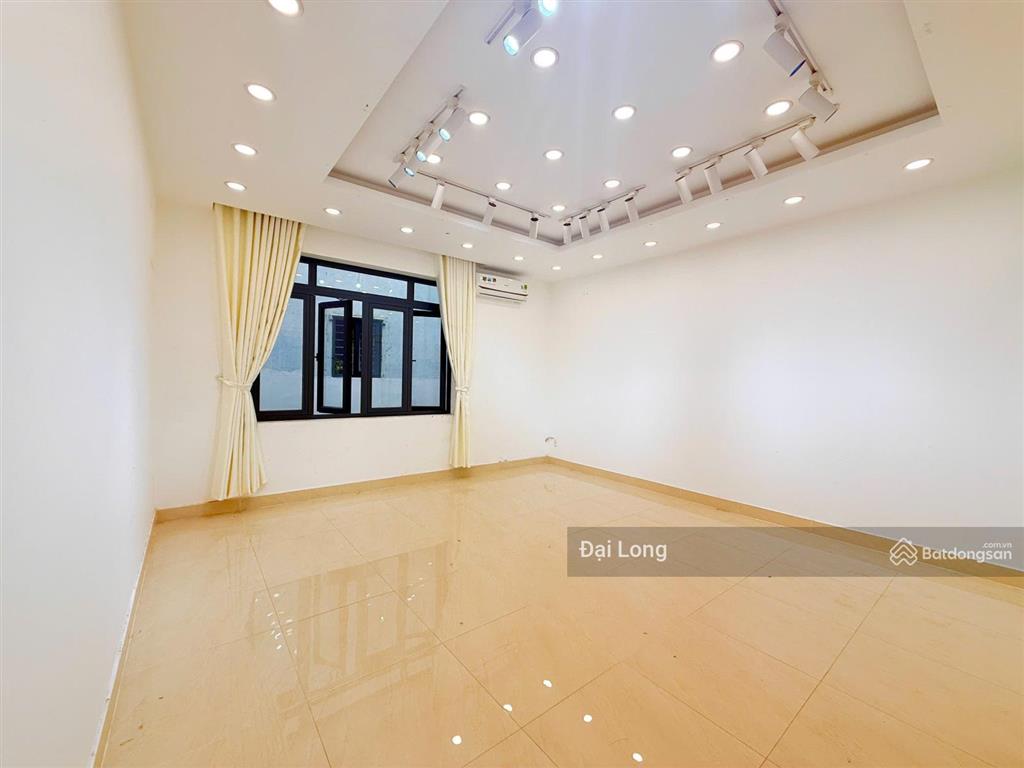 Vào nhà là mê. nhà hẻm 3 xe hơi trường sa,phú nhuận. 4,6x18,5m giá chỉ 22,5 tỷ bớt lộc.