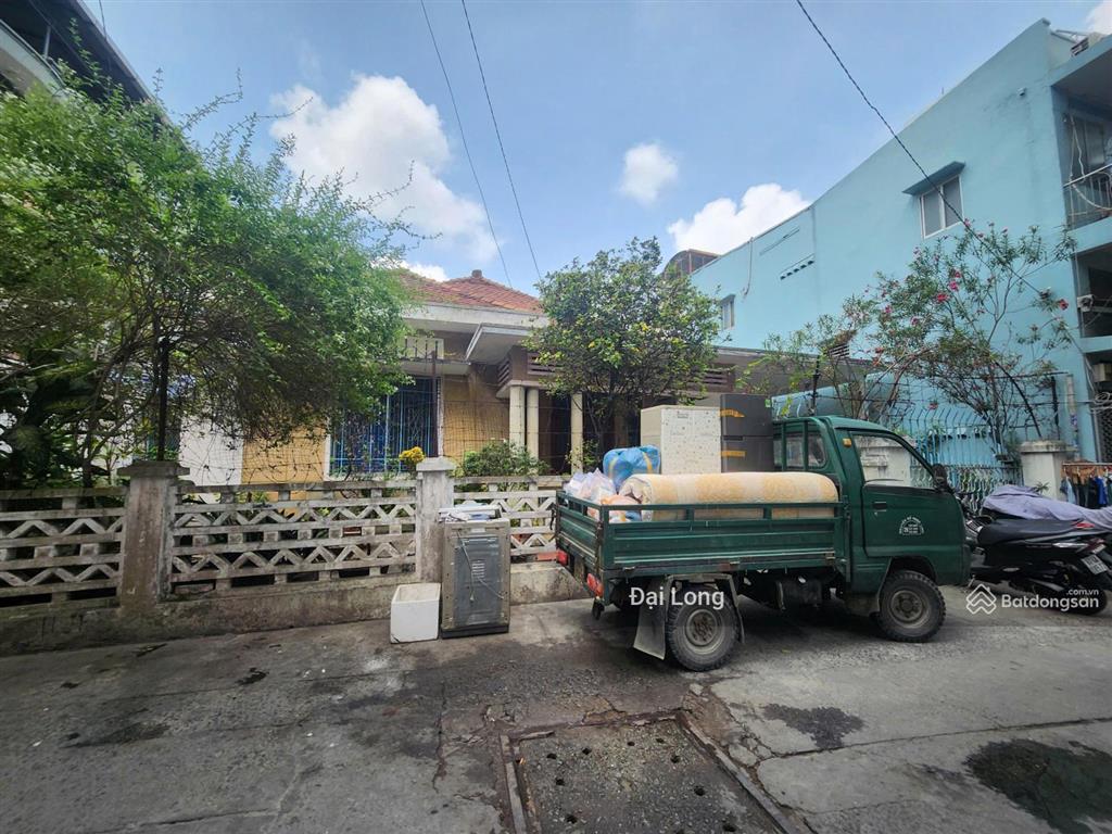 306tr/m2 siêu phẩm góc 2 mặt thoáng hẻm xe hơi ngay chợ bến thành, quận 1