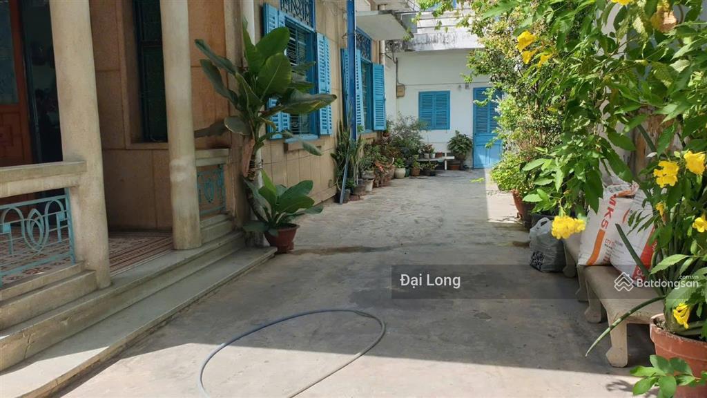 306tr/m2 siêu phẩm góc 2 mặt thoáng hẻm xe hơi ngay chợ bến thành, quận 1