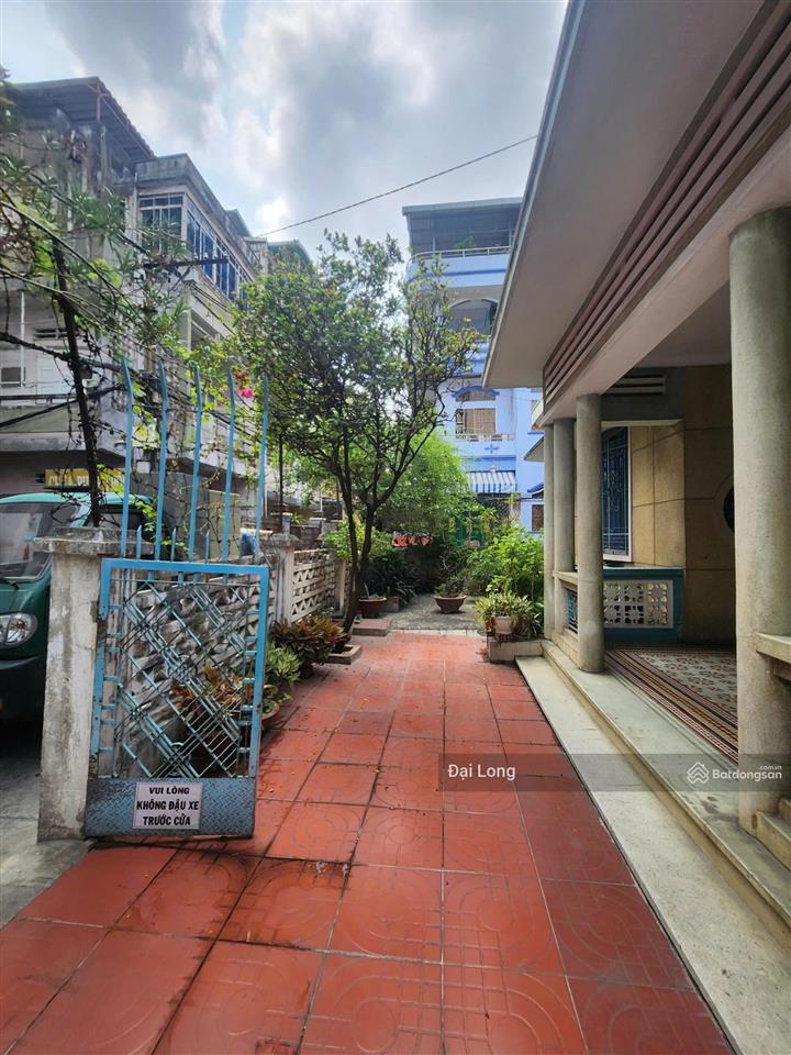 306tr/m2 siêu phẩm góc 2 mặt thoáng hẻm xe hơi ngay chợ bến thành, quận 1