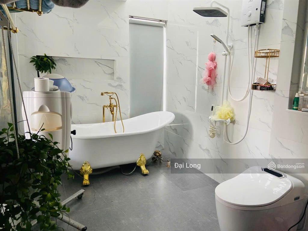 Biệt thự sân vườn sang trọng khu compound đường trần não 9x21m giá 48 tỷ (244tr/m2)