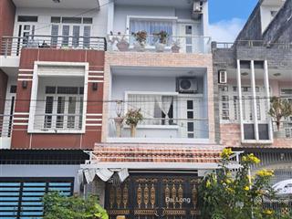 Nhà mt phạm công trứ thạnh mỹ lợi, quận 2 dt24,5 x 23m giá 17 tỷ