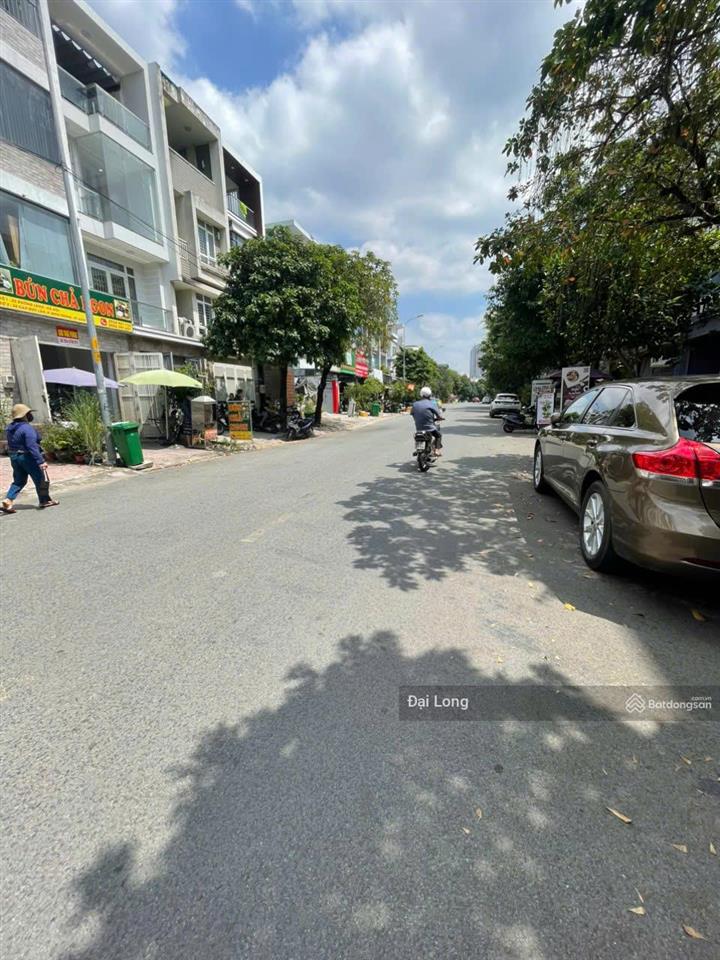 Bán nhà mt cao đức lân  hàng siêu hiếm an phú, quận 2 dt 8x20m giá tốt 52,5 tỷ