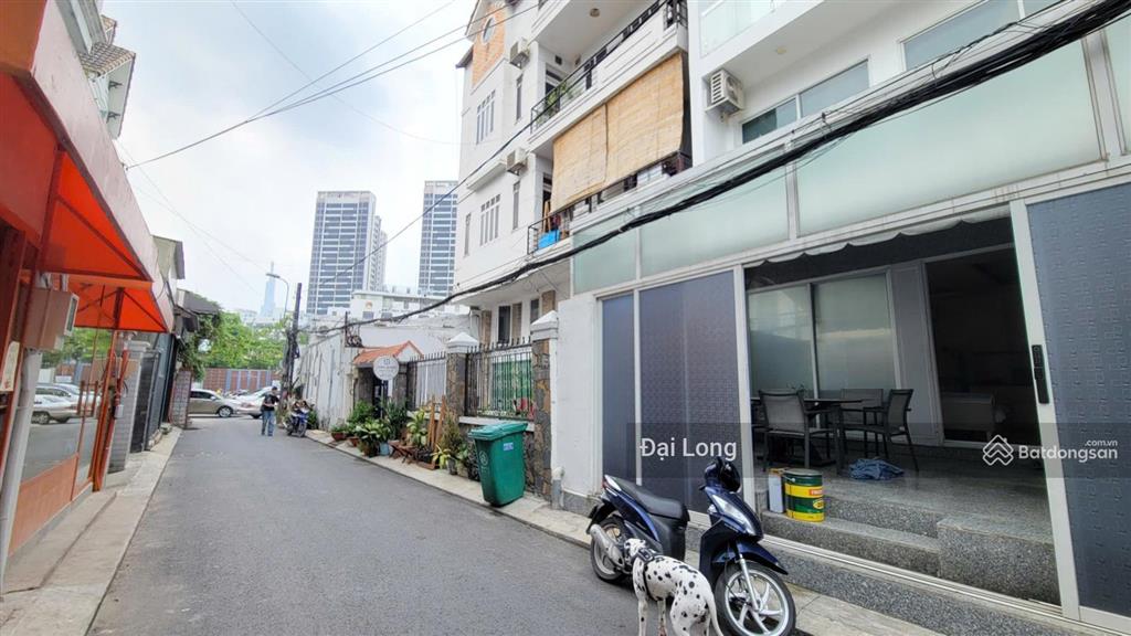 Siêu phẩm chdv tốt nhất làng báo chí thảo điền! 11x10m công nhận 111m2 giá tốt 46,5 tỷ