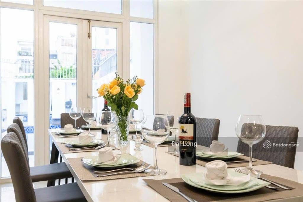 Nhà rẻ nhất thảo điền q2. nhà 4 tầng có sẵn hồ bơi 7,5x27m, giá chỉ 34,5 tỷ . hdt 81tr/tháng