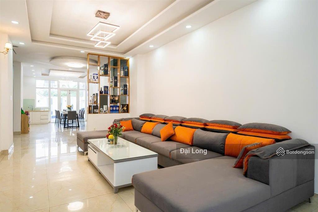 Nhà rẻ nhất thảo điền q2. nhà 4 tầng có sẵn hồ bơi 7,5x27m, giá chỉ 34,5 tỷ . hdt 81tr/tháng