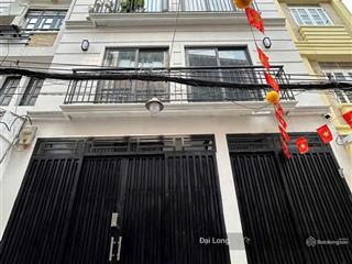 Bán tòa căn hộ dịch vụ nguyễn đình chiểu, phường 4, quận 3, 6x10m giá chỉ 19 tỷ