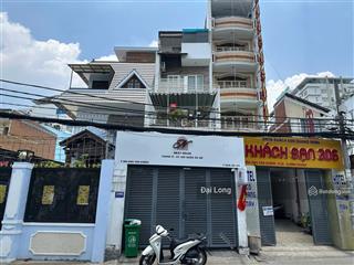 Bán nhà đường ung văn khiêm sát metro tân cảng. nhà 5 tầng 9 phòng 4,5x25m hđt45tr/tháng.