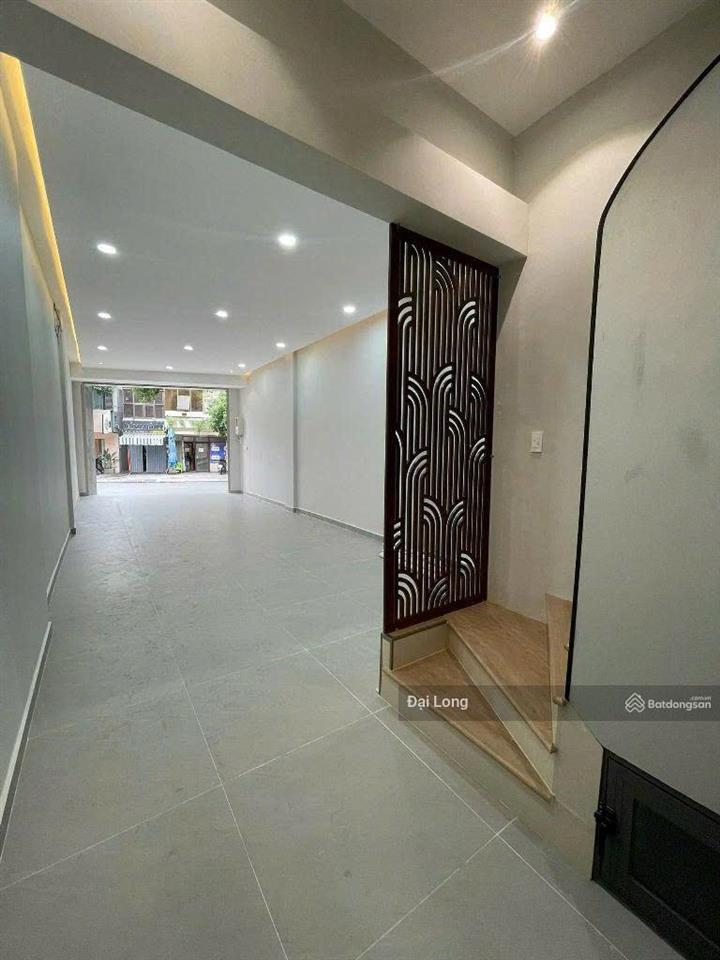 Mặt tiền trung tâm quận 1 gần chợ bến thành  cạnh công viên 23 tháng 9 chỉ 34 tỷ