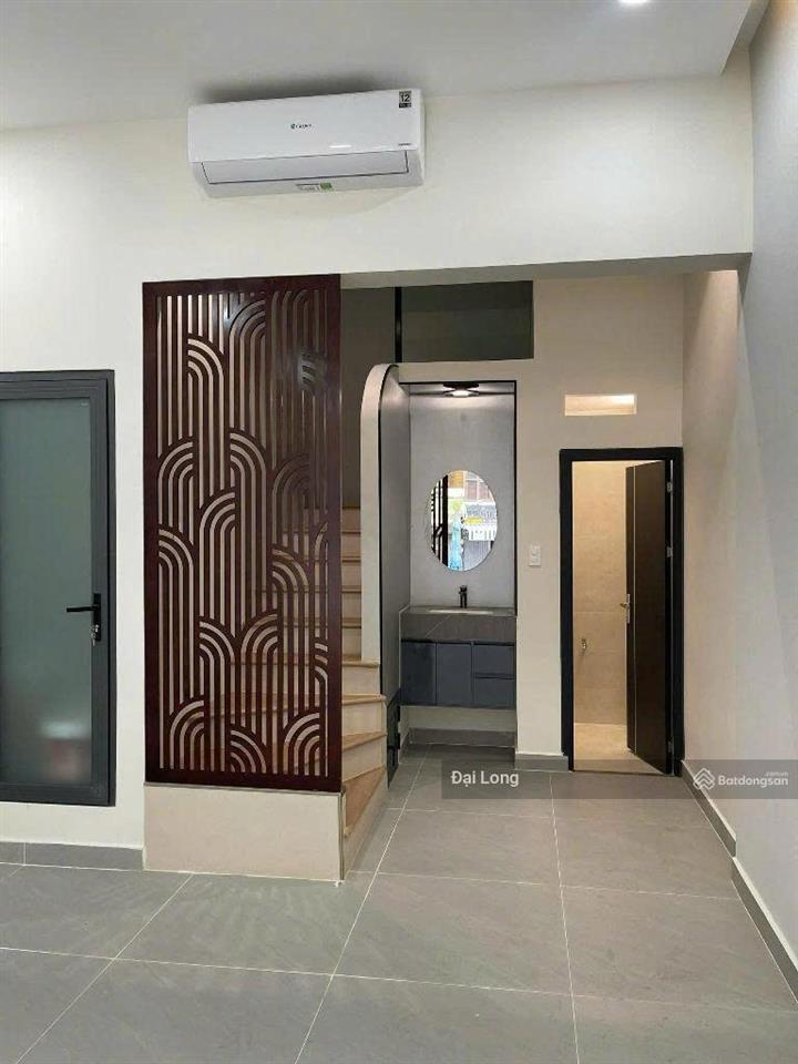 Mặt tiền trung tâm quận 1 gần chợ bến thành  cạnh công viên 23 tháng 9 chỉ 34 tỷ