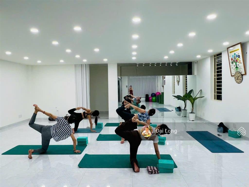 Nhà đẹp hầm 3 tầng khu đô thị an phú an khánh 160m2 giá 45 tỷ thương lượng