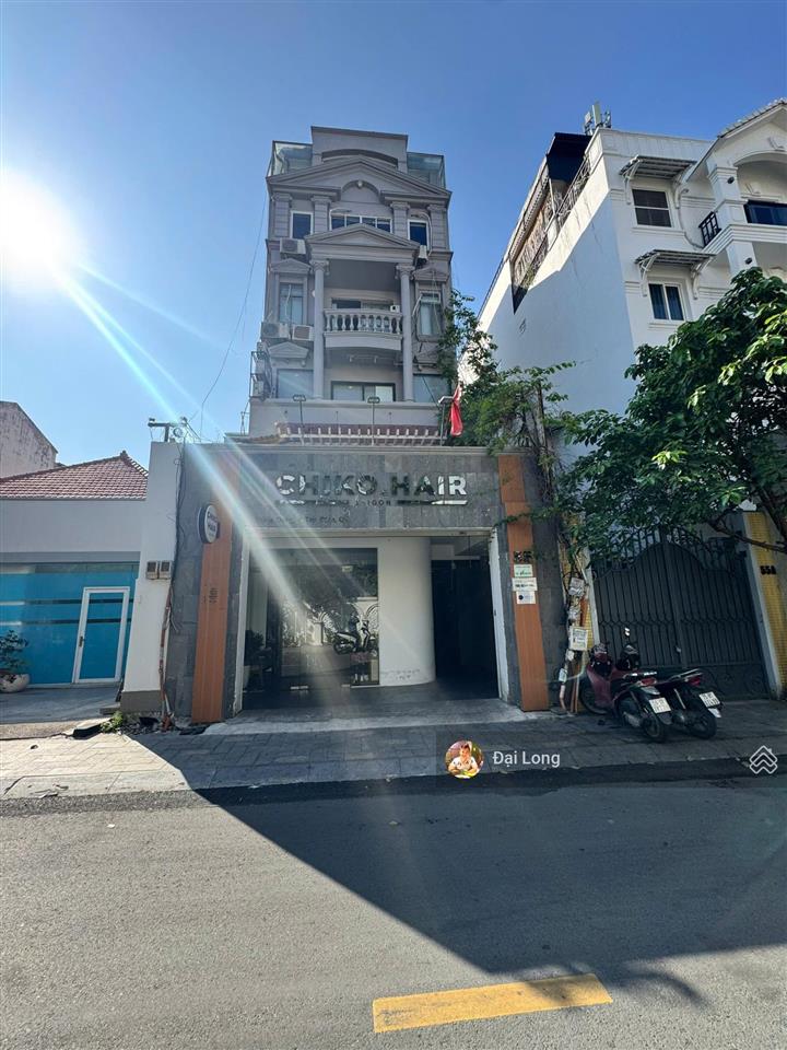 Tòa nhà 6 tầng sẵn thang máy mặt tiền quận 1. dt 168,7m2 thu nhập 230tr/tháng giá 75 tỷ tl