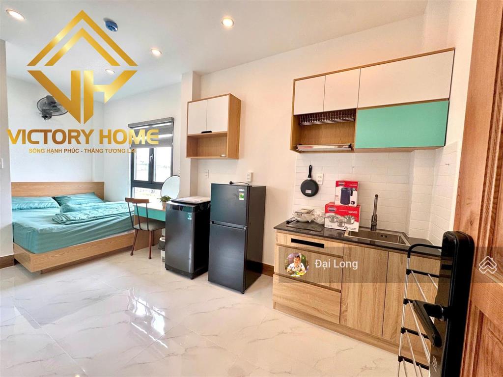 Siêu phẩm chdv bình thạnh góc 2 mặt tiền hđ thuê khoán 89tr/tháng giá chỉ 27,5 tỷ.