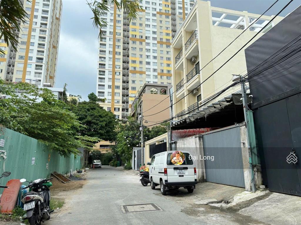 Bán đất thảo điền 8,5m x 17,5m vuông vứt chỉ 230 triệu/m2 giá chỉ 36 tỷ còn thương lượng.