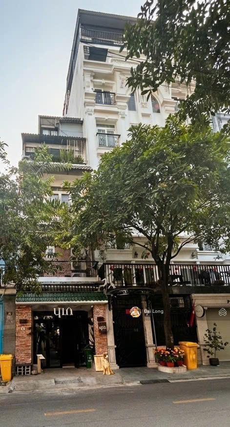 Bán nhà 4 tầng sẵn thang máy mặt tiền nguyễn bá huân, phường thảo điền. giá chỉ 24 tỷ.