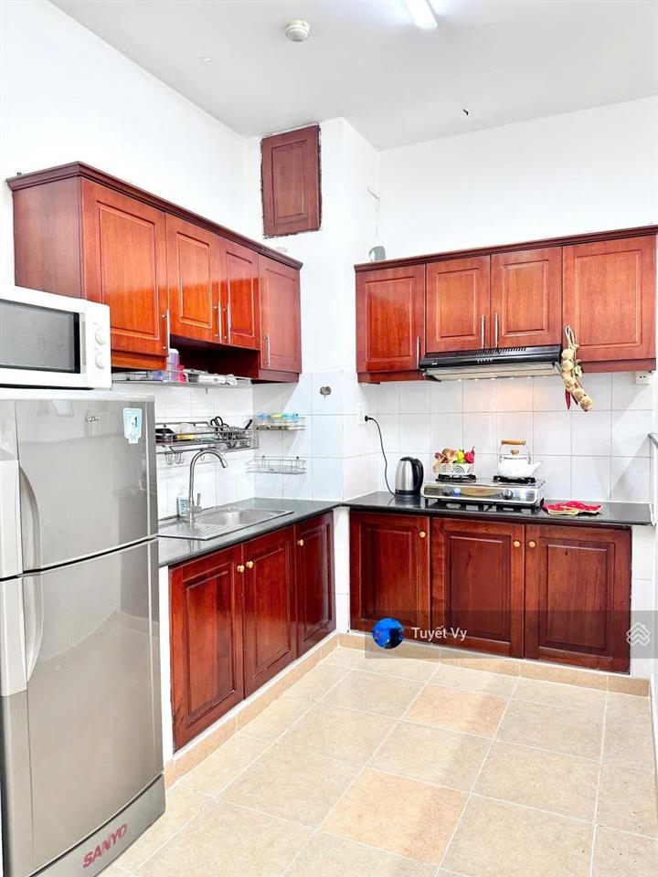 Đầu tư mới bán gấp ch vạn đô, 1 tỷ 950, quận 4, 68m2, 2pn  2wc (lộc mua bán 50 triệu)