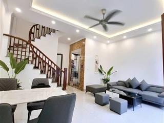 Chỉ hơn 8t (~190tr/m2)  nhà đẹp thạch bàn  2 thoáng  46m2 5 tầng  thang máy hiện đại.