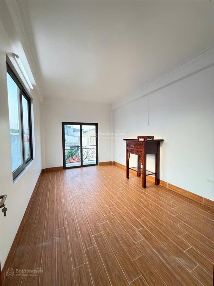 Hot hot 9 tỷ cho 1 căn 53m2 4 tầng 4 ngủ  thạch bàn  3 thoáng vĩnh viễn  full nội thất.