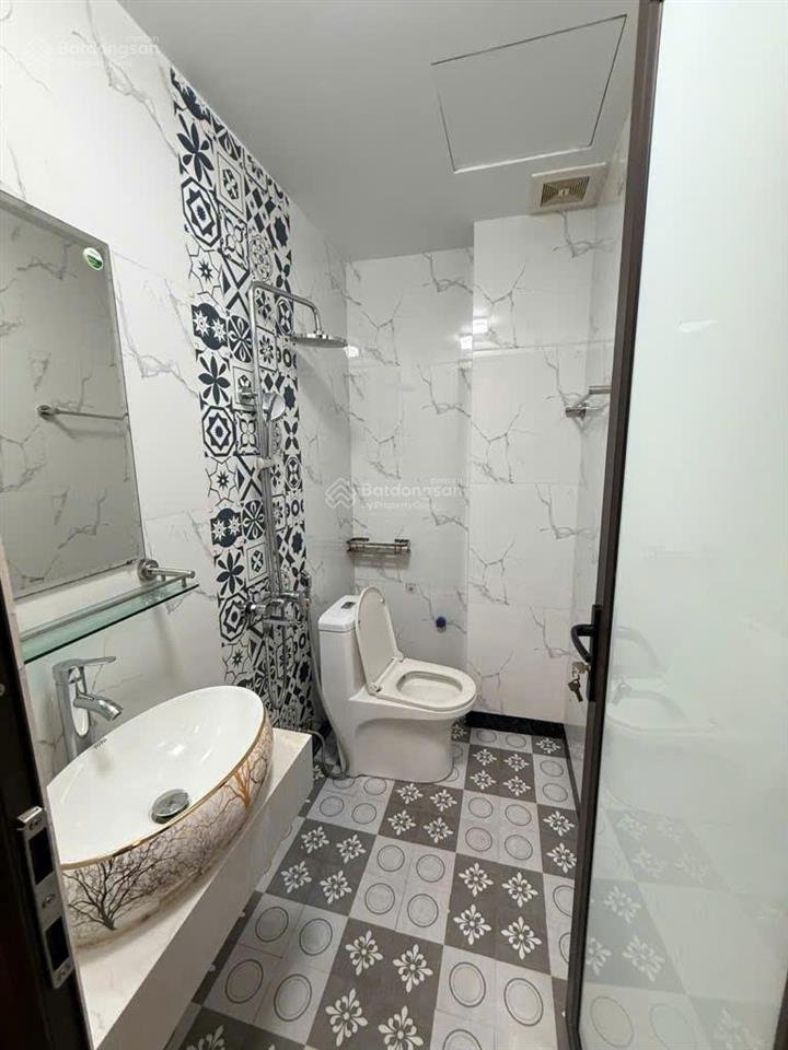 Hot hot 9 tỷ cho 1 căn 53m2 4 tầng 4 ngủ  thạch bàn  3 thoáng vĩnh viễn  full nội thất.