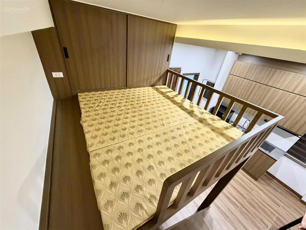 Cho thuê căn hộ khép kín gác lửng tại tốt, ngách 17, ngõ 117, phố 8/3, 4 triệu, 20m2