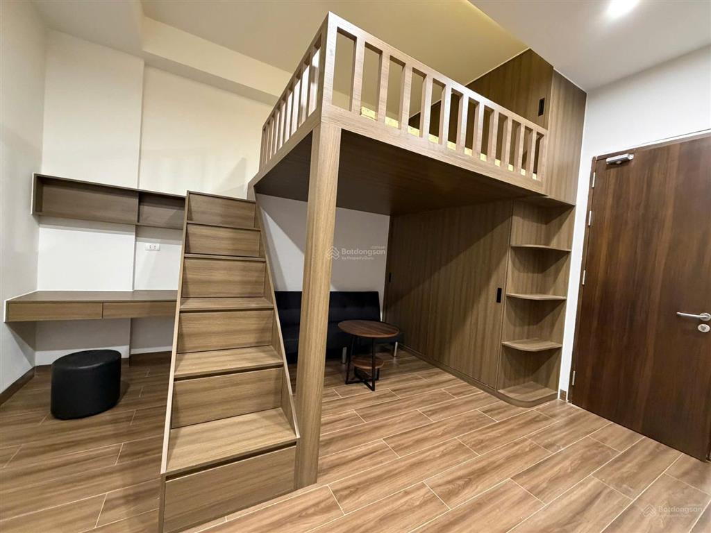 Cho thuê căn hộ khép kín gác lửng tại tốt, ngách 17, ngõ 117, phố 8/3, 4 triệu, 20m2