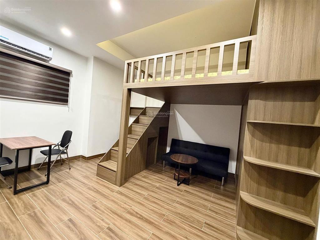 Cho thuê căn hộ khép kín gác lửng tại tốt, ngách 17, ngõ 117, phố 8/3, 4 triệu, 20m2